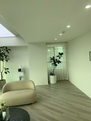 -HEYAN荷妍专业脱毛连锁机构