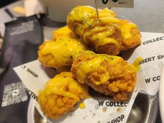 -W COLLECTIVE  DESSERT SHOP