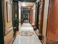 -皇宫大酒店