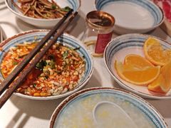 -二荆条·城市森林火锅旗舰店