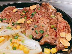 铁板小牛排-日葵 大阪烧ひまり(仙霞路店)