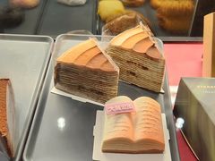 -星巴克臻选(南京金茂览秀城店)