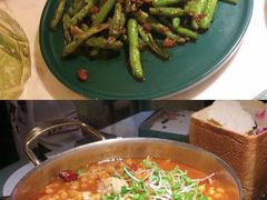 红颜馋嘴牛蛙锅-蜜桃花开·中西融合菜E&W(南长街店)