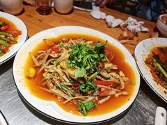 -大众跷脚牛肉馆·非遗传承单位(峨眉山店)