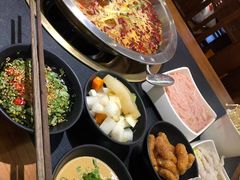 -沸炉重庆老火锅(军事博物馆店)