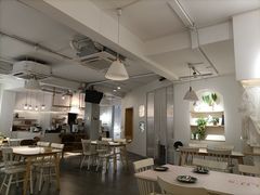 -露露家咖啡店