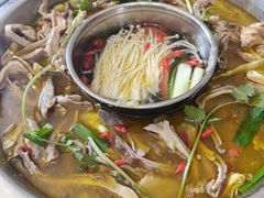 黑河坝乌鸡猪肚锅-黑河坝泡姜鸡贡椒鱼(贾旗路店)