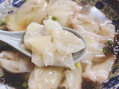-无名氏宵夜小摊(祝家三姐妹馄饨店)