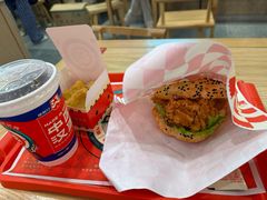 -塔斯汀中国汉堡(汽车站店)