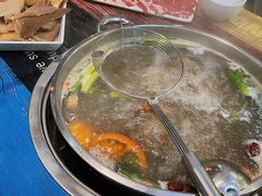 -刘少华贵州小黄牛·鲜牛肉火锅(总店)