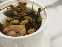 每日隔水炖汤-春梅里卤鹅馆·47年老字号(中山路店)