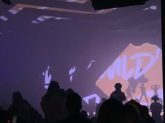-简奥斯汀·赫本酒吧