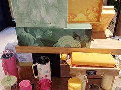 -星巴克(北京中关村北京国际店)