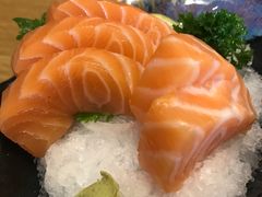 三文鱼刺身-魟阳日式料理(香积寺路店)