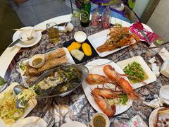 -两兄弟Song Pee Nong(2号店)