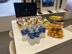 -TESLA 特斯拉(上海太古汇体验店)