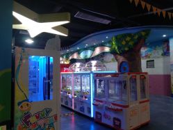 -利奥梦幻主题乐园(爱琴海购物公园店)