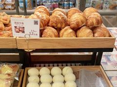 -顶东面包花园·生日蛋糕(世博店)