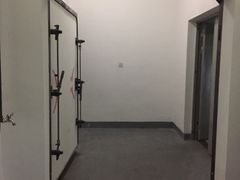 -新世界新丸中心-地下停车场