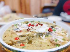 酸菜鱼-老东镇啤酒屋海鲜加工·蒸汽海鲜·海鲜烧烤(台东店)