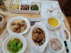 -莲生母婴月子中心(清水河公园店)