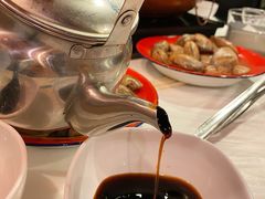 -鲜入围煮花胶鸡海鲜火锅