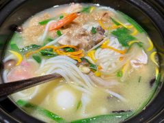 云南过桥米线-云海肴·汽锅鸡·云南菜(高德置地店)