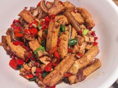 耳尖炒香干-八碗湘长沙市井菜(坡子街店)