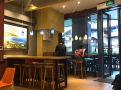 大堂-The Habit Burger Grill 哈比特汉堡(爱琴海店)