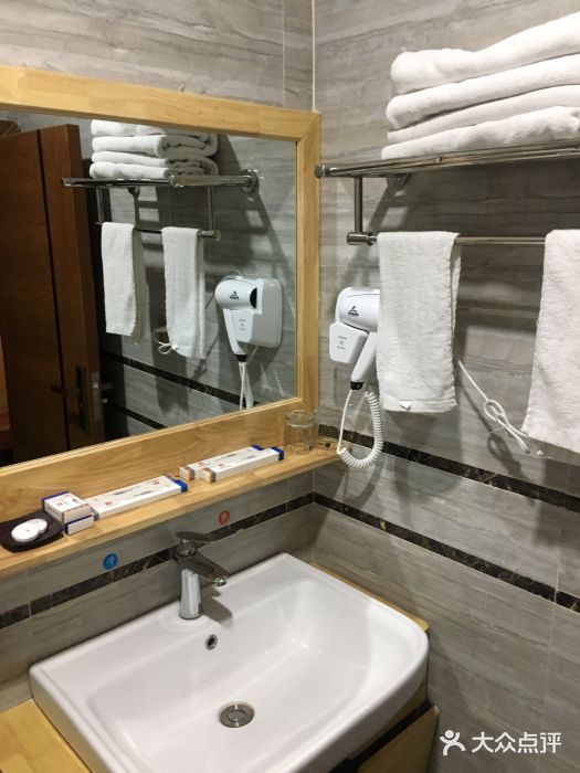 拉萨新华宾馆(布达拉宫店)图片