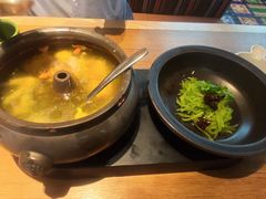 -云海肴·汽锅鸡·云南代表菜(天山百盛优客店)