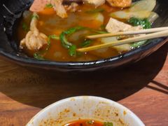 -万记麻辣烫国展总店