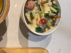 -水桶王国主题餐厅·聚会·生日派对·亲子活动·家庭套餐(亚龙湾希尔顿店)