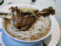 -陈江波老鸭煲(化工路店1号店)