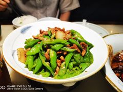 青椒炒肉-佬麻雀·剁椒鱼头(京基KK One店)