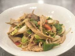 -汗腾格里·风味餐厅(新疆驻京办店)