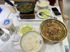 -弄堂咪道-饭香·面香·馄饨香(兴梅店)