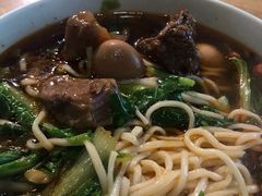 牛肉面-车沾巷·重庆老味豌杂面