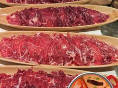-左庭右院鲜牛肉火锅(金山万达店)
