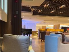 -广州中心皇冠假日酒店·汇点大堂吧