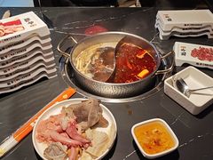 -魁牛·潮汕牛肉自助火锅(沈辽路万达店)