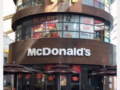 门面-麦当劳(番禺易发商业街店)