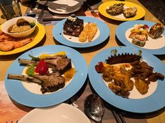 -荣誉国际酒店-云顶旋转餐厅