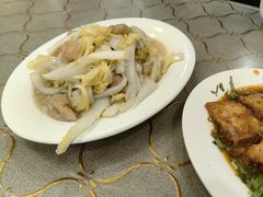 面筋扒白菜-悦宾饭馆(翠花胡同店)
