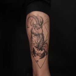 -越域刺青