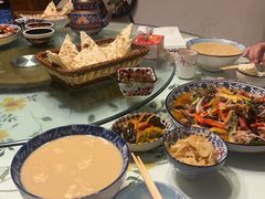 -一个勺子新疆锡伯主题私房菜(红墙巷49号院店)