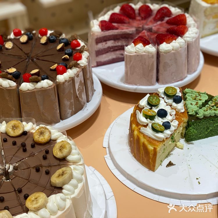 就在绍兴天地❗️88/位的甜品自助🍰甜品脑袋狂