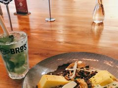 -Moka Bros 摩卡站(嘉华店)