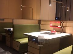 卡座-海底捞火锅(吴中路店)