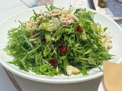 -阿瓦山寨·湘菜现炒·剁椒鱼头王(咸阳总店)